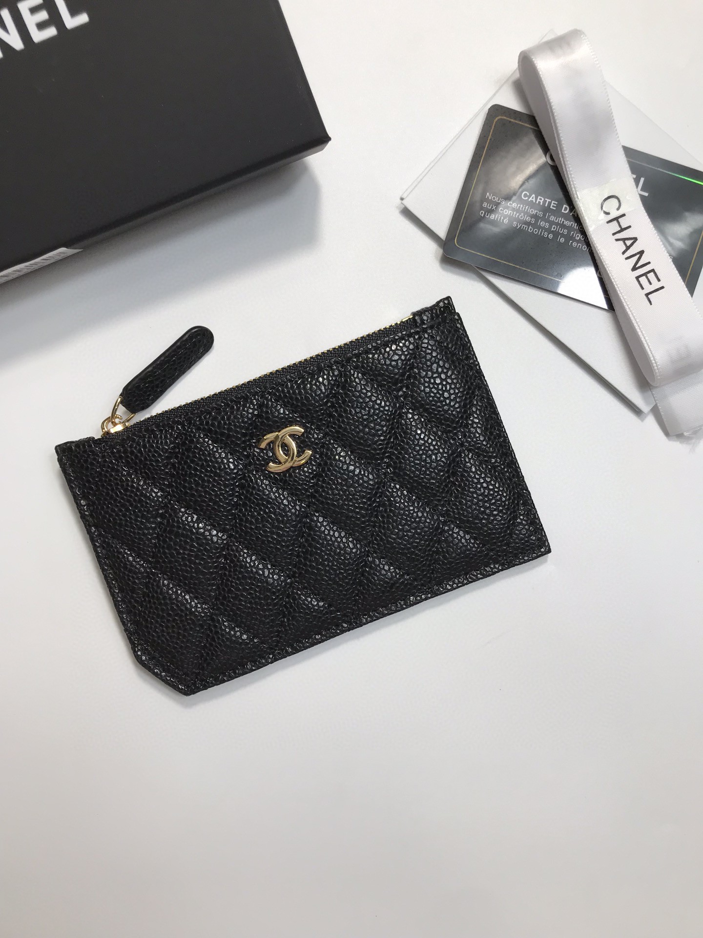 芸能人愛用Chanel シャネル 実物の写真 N品スーパーコピー財布代引き対応国内発送後払い安全必ず届く優良サイト